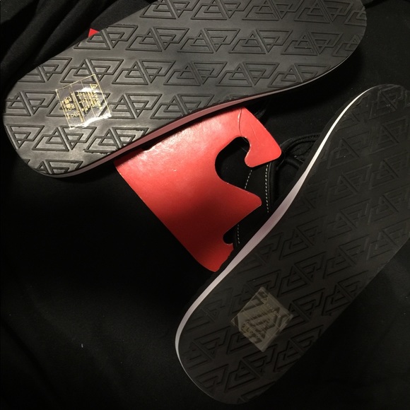 Shoes - Picture 3 of 3